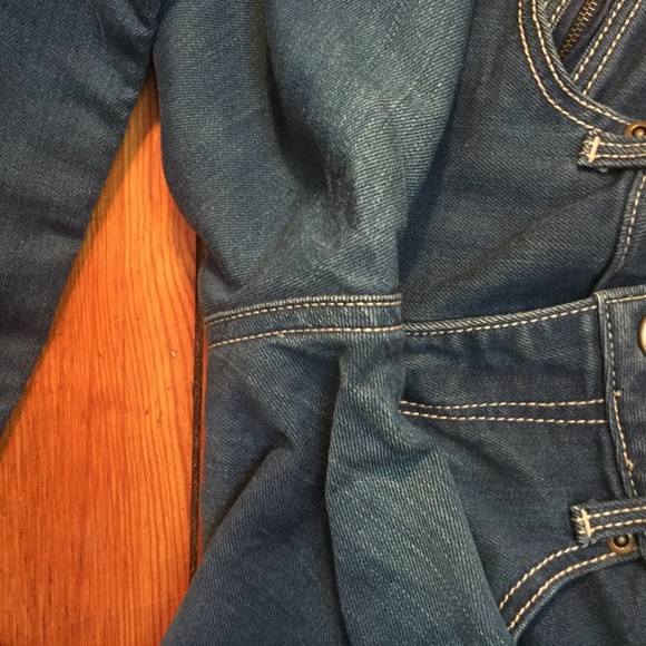 GAP Cropped Mid Rise Skinny Jean - Picture 3 of 4